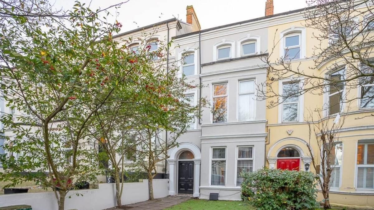 Modern 2 Bdr Apartment At Queens By Belfast City Breaks Стая снимка